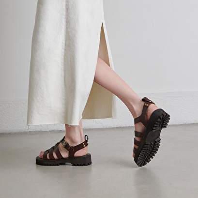 Sandales ouvertes en cuir marron foncé | WOULING | Jonak