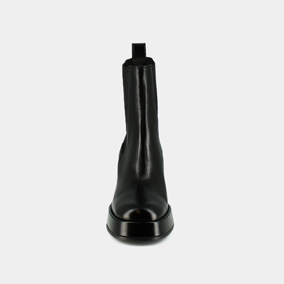 Bottines à plateformes et bouts carrés noir