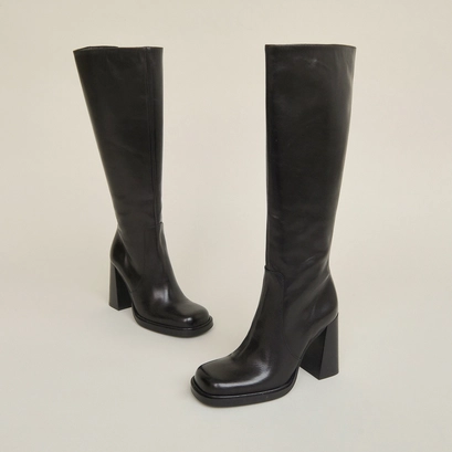 Bottes &agrave; talons et bouts carr&eacute;s en cuir noir | BERTRAND | Jonak