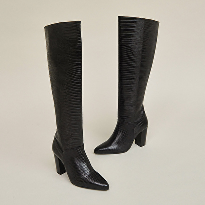 Bottes hautes à talons et bouts pointus en cuir reptile noir | BETHANY | Jonak