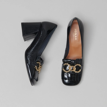 Mocassins &agrave; talons et boucles dor&eacute;es en cuir noir | DOMITILLE | Jonak