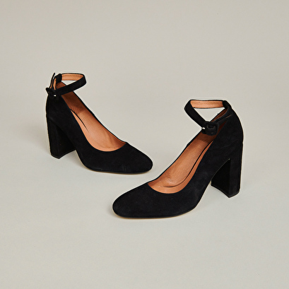 Babies à talons hauts en velours noir | VARS | Jonak