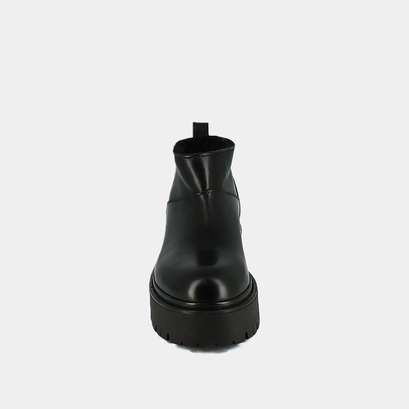 Boots &agrave; semelles crant&eacute;es en cuir noir | RADIO | Jonak