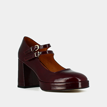 Babies à doubles brides et plateformes en vernis plissé bordeaux | VERITE | Jonak