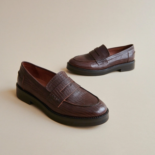 Mocassins &agrave; bouts ronds en cuir reptile marron | MIRNA | Jonak