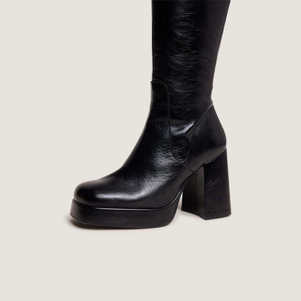 Bottes à talons et bouts carrés en cuir vieilli noir | BRYAN | Jonak