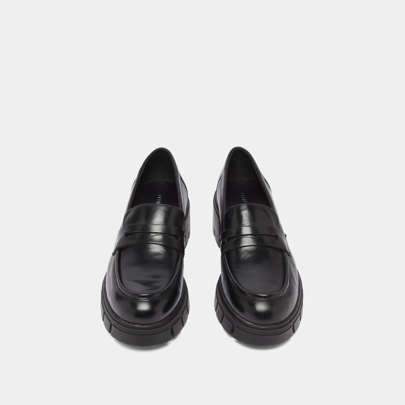 Mocassins &agrave; talons et semelles crant&eacute;es.... en cuir noir | ARON | Jonak