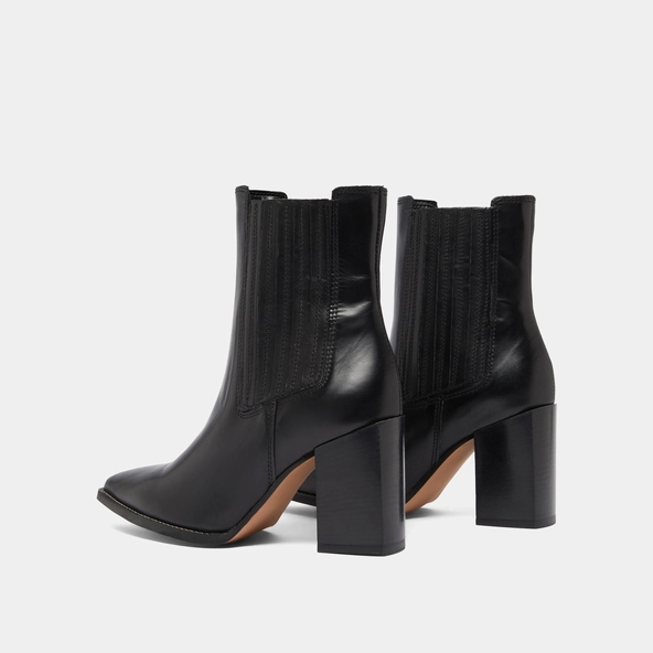 Bottines &agrave; talons et bouts pointus en cuir noir | PERLINE | Jonak
