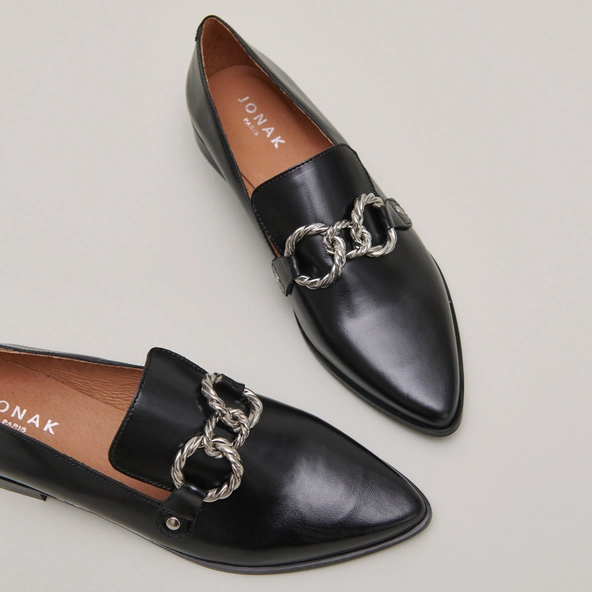 Mocassins &agrave; boucles argent&eacute;es et bouts p... en cuir noir | ALICANTE | Jonak