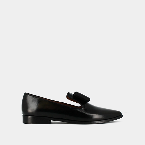 Mocassins &agrave; noeuds et bouts pointus en cuir noir | ANGLET | Jonak