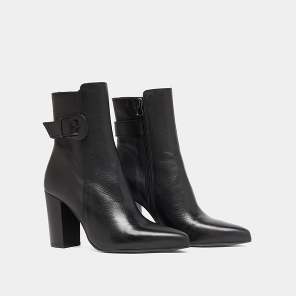 Bottines à bouts pointus et boucles en cuir noir | BETH | Jonak