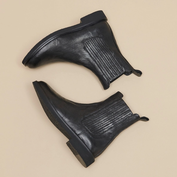 Chelsea boots en cuir vieilli noir | RICK | Jonak