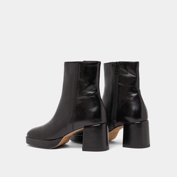 Bottines &agrave; bouts carr&eacute;s en cuir vieilli noir | VANVES | Jonak