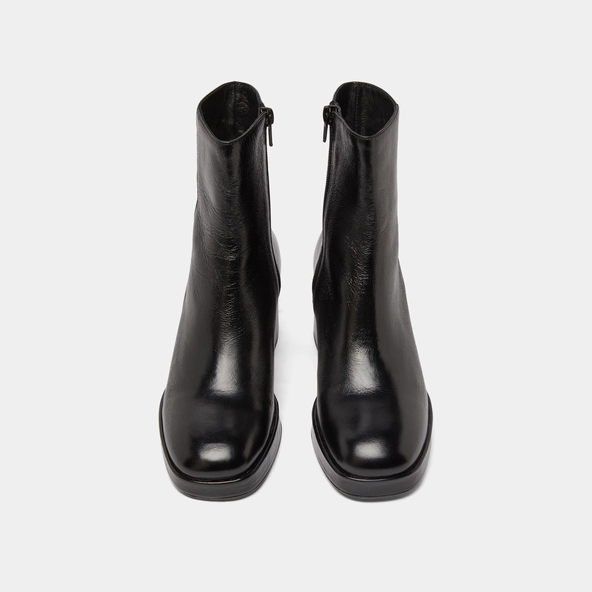 Bottines &agrave; bouts carr&eacute;s en cuir vieilli noir | VANVES | Jonak
