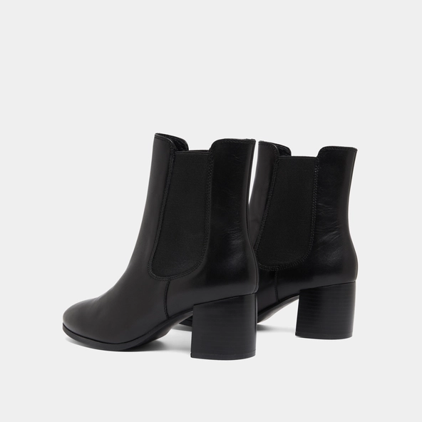 Bottines &agrave; talons et &eacute;lastiques en cuir noir | ALDERIC | Jonak