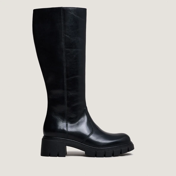 Bottes à semelles crantées en cuir noir | ANTONIN | Jonak