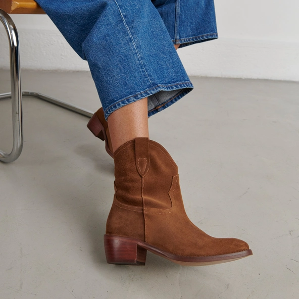 Boots &agrave; bouts ovales en croute cognac | MARBELLA | Jonak