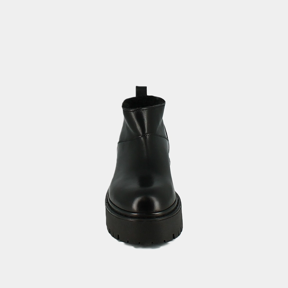 Boots à semelles crantées en cuir noir | RADIO | Jonak