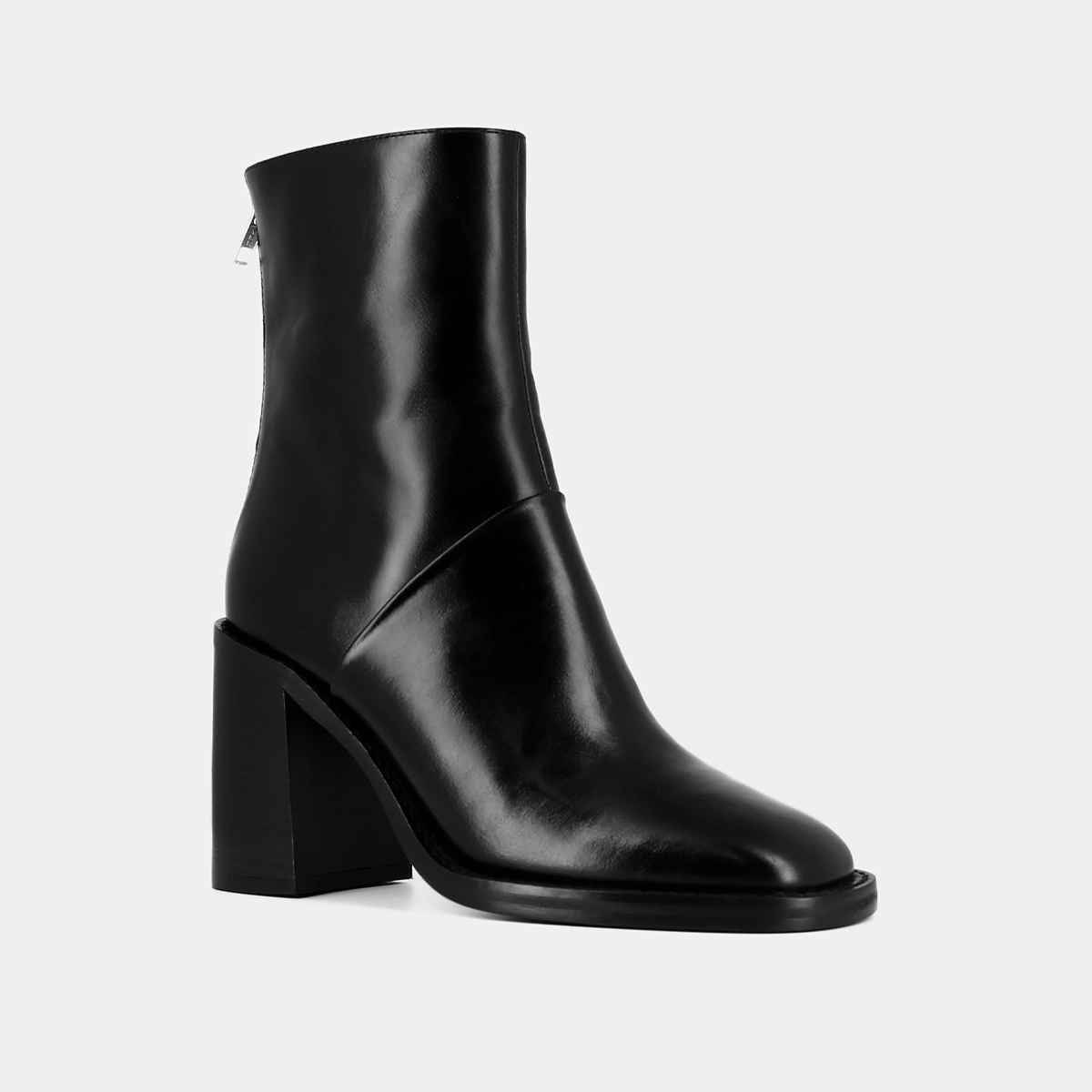 Boots à talons hauts en cuir noir | DUTY | Jonak