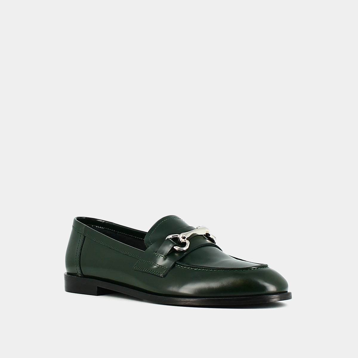 Mocassins &agrave; mors argent&eacute;s en cuir glac&eacute; vert sapin | DRAGUIGNAN | Jonak