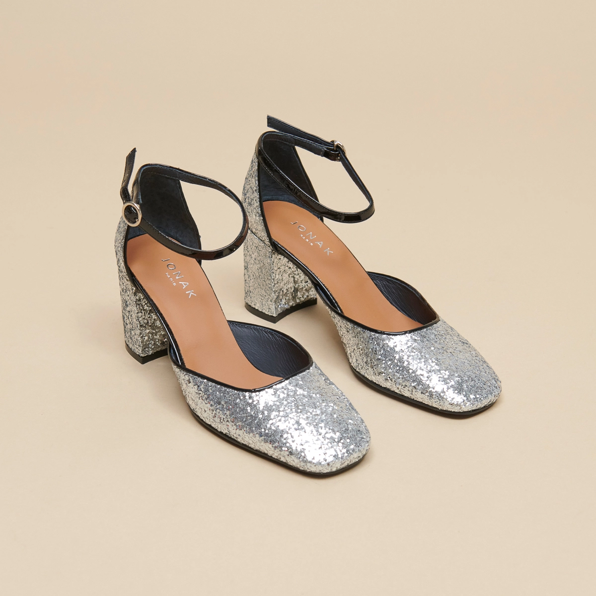 Babies à brides en glitter et vernis argent et noir | DOUGGIE | Jonak