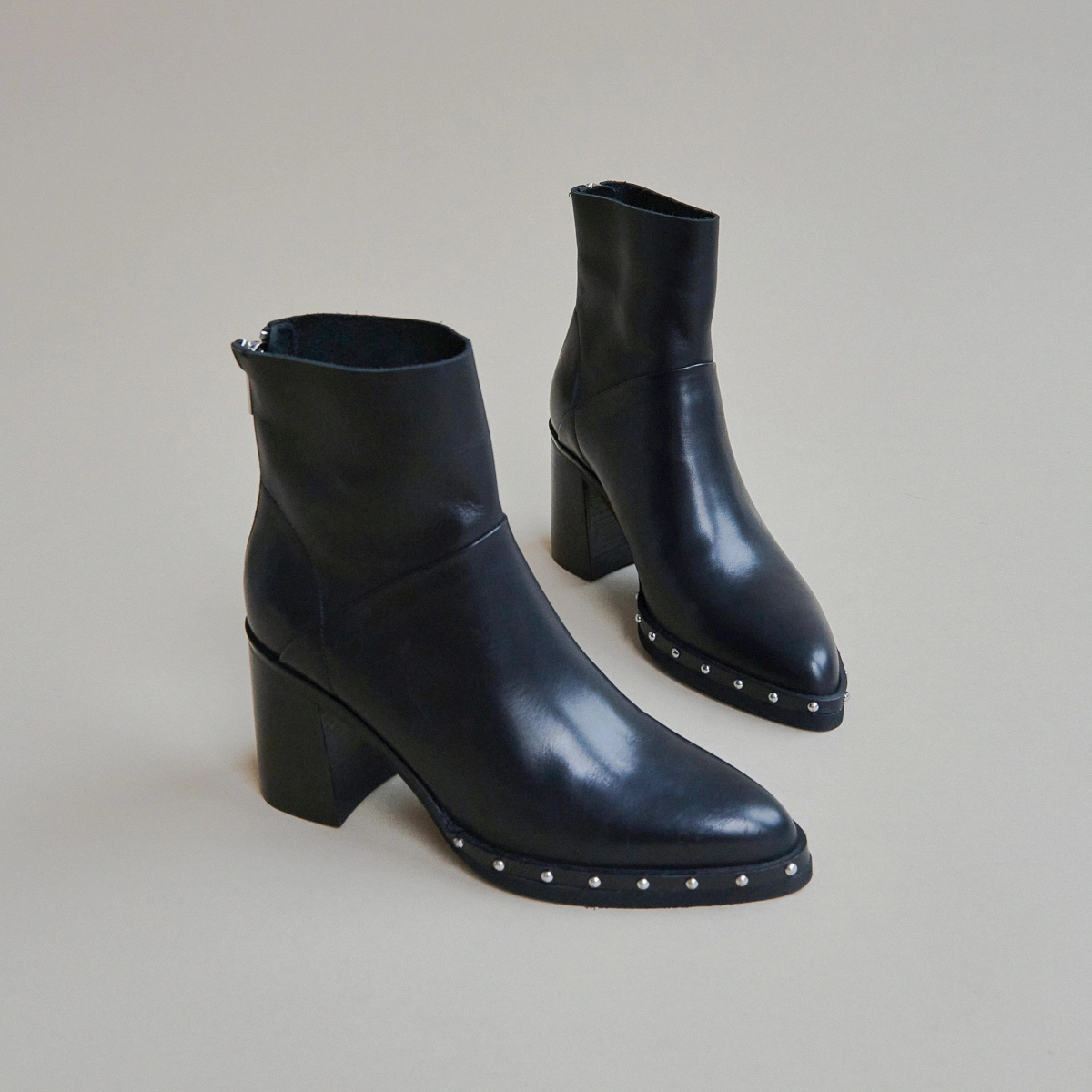 Boots à talons hauts et fermetures éclai... en cuir noir | DIXIT | Jonak