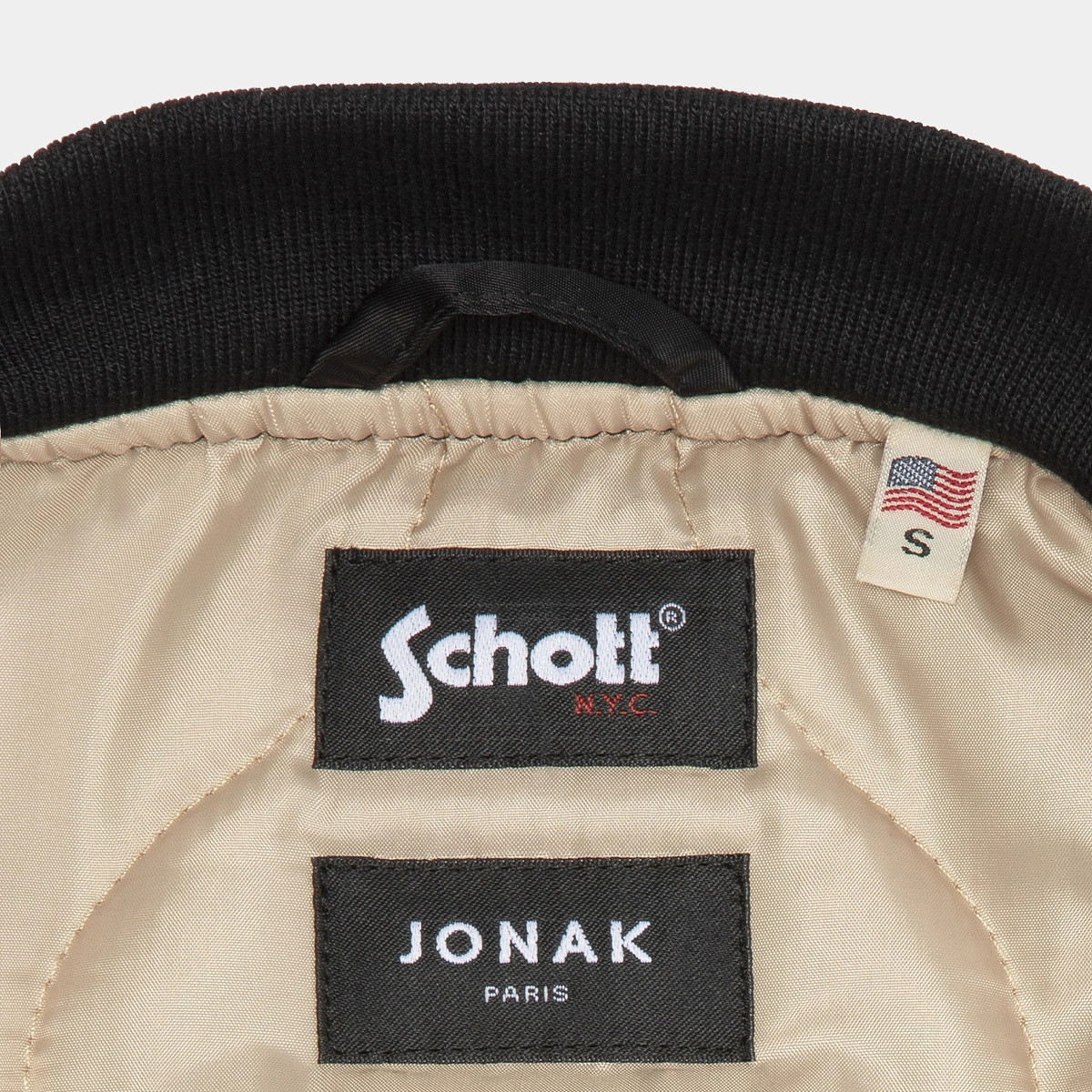 The Jonak Bomber - Jonak x Schott en nylon noir et détails en cuir | THE | Jonak