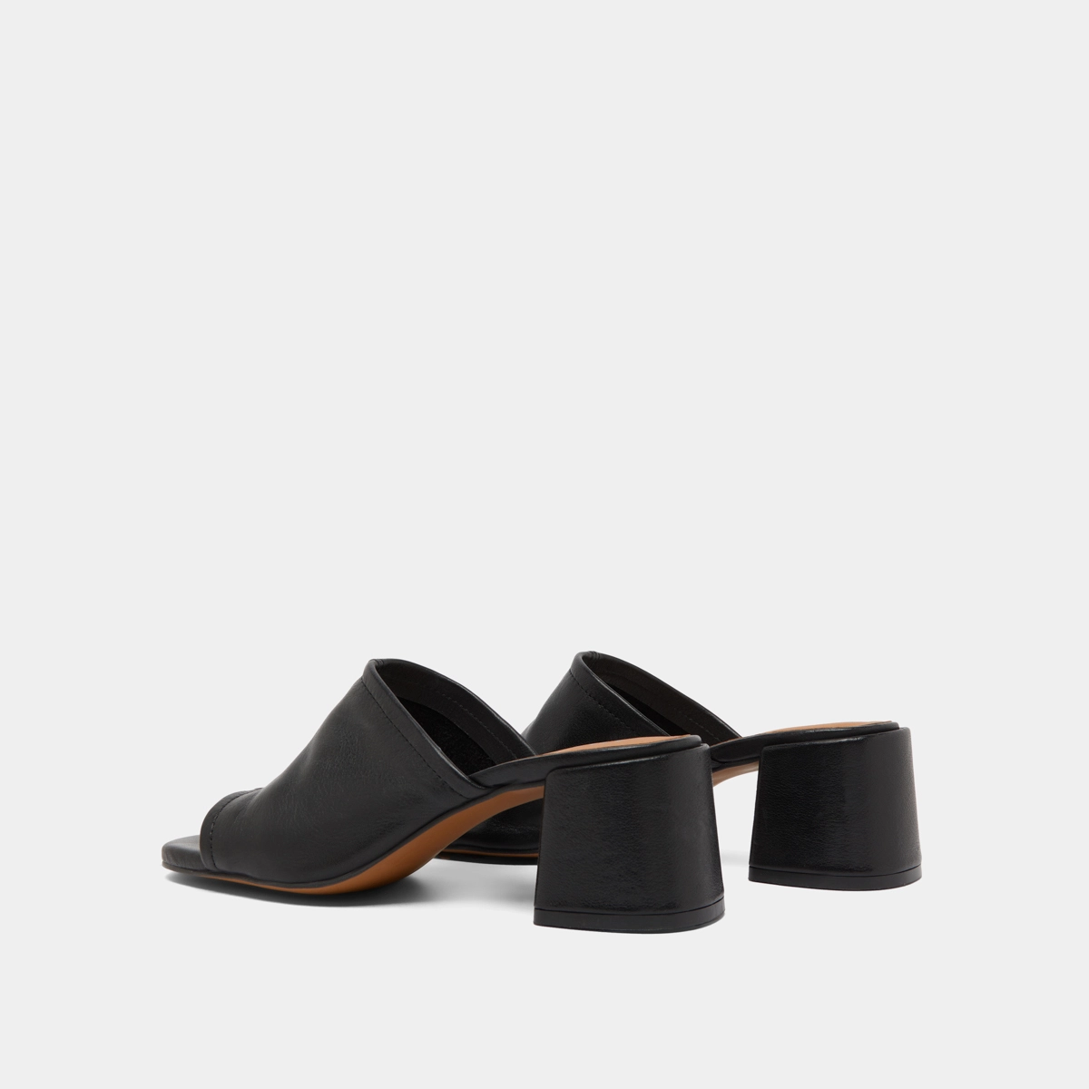 Mules &agrave; talons et bouts ouverts en cuir noir | BUTTERFLY | Jonak