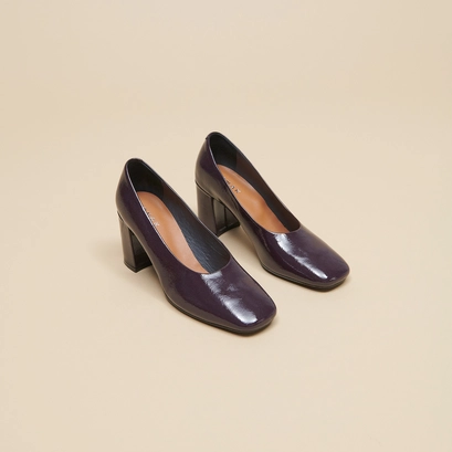 Escarpins &agrave; bouts pointus en vernis pliss&eacute; noir | DELAWARE | Jonak