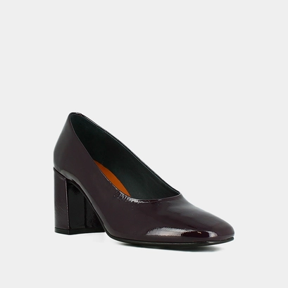 Escarpins &agrave; bouts pointus en vernis pliss&eacute; noir | DELAWARE | Jonak