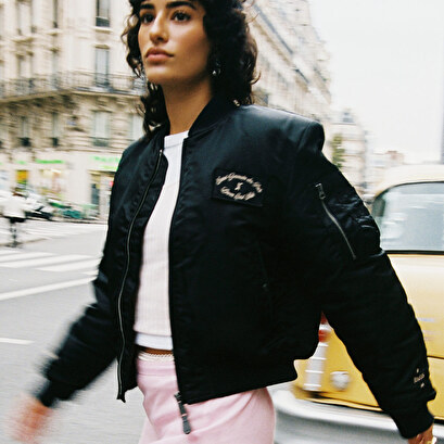 The Jonak Bomber - Jonak x Schott en nylon noir et détails en cuir | THE