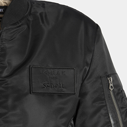 The Jonak Bomber - Jonak x Schott en nylon noir et détails en cuir | THE