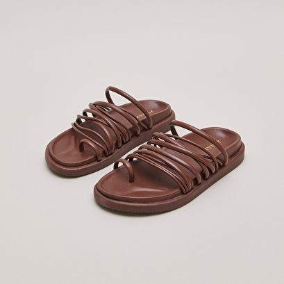 Sandales à multiples brides en cuir marron | WALKMAN | Jonak