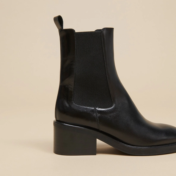 Boots à élastiques en cuir noir | DEMOISELLE | Jonak