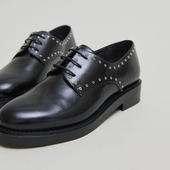 Derbies à détails argentés en cuir noir | DAHO | Jonak