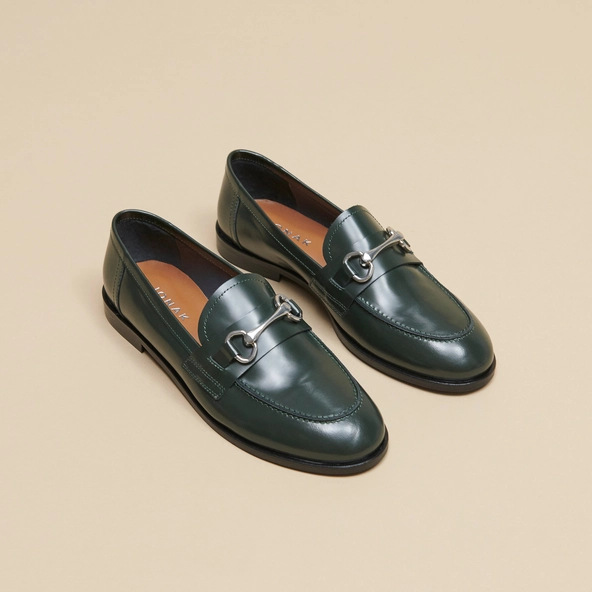Mocassins &agrave; mors argent&eacute;s en cuir glac&eacute; vert sapin | DRAGUIGNAN | Jonak