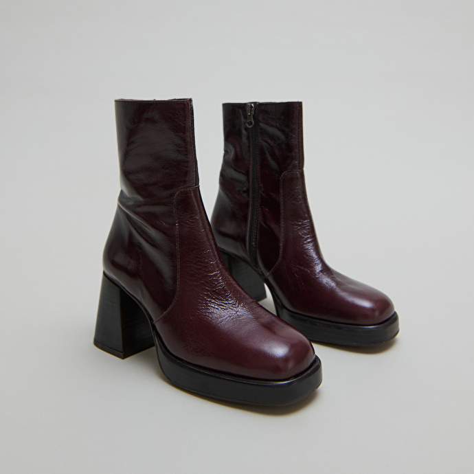 Bottines à plateformes en cuir brillant marron foncé | BRIGAND | Jonak