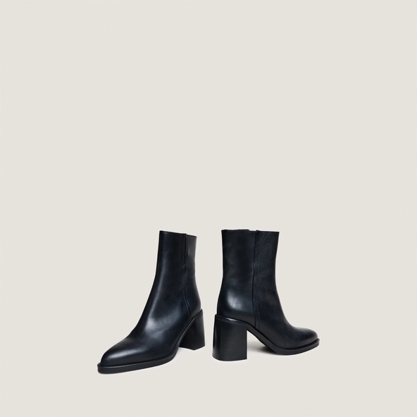 Bottines à talons en cuir noir | DOLOR | Jonak