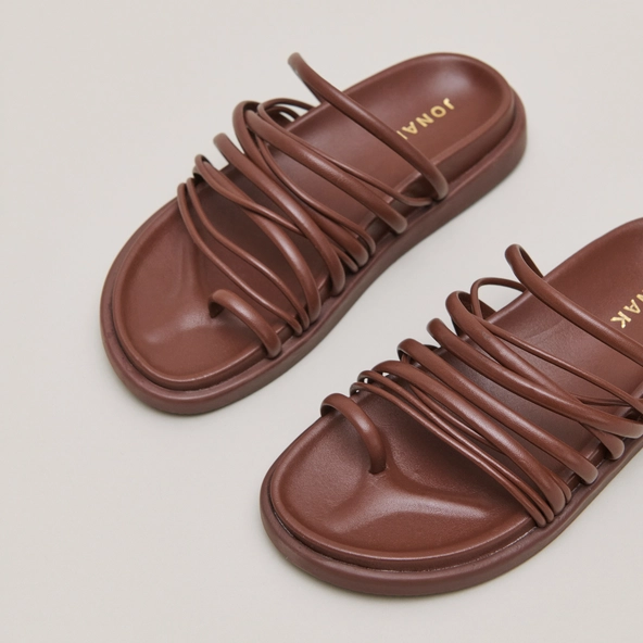 Sandales &agrave; multiples brides en cuir marron | WALKMAN | Jonak