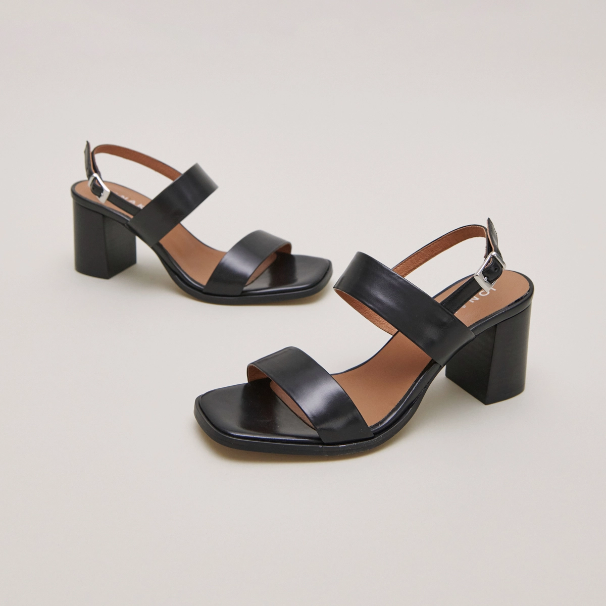Sandales à talons en cuir noir | VALMONT | Jonak