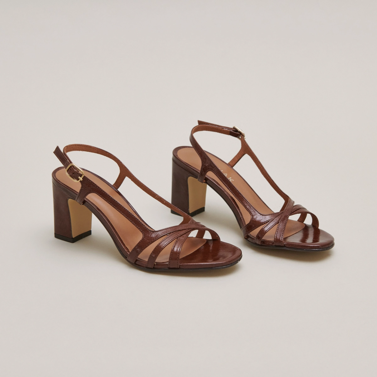 Sandales à hauts talons en cuir brillant marron | VAIANA | Jonak