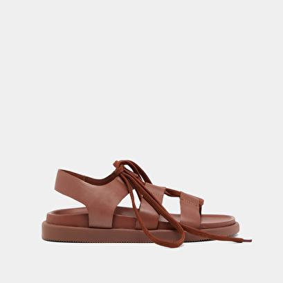 Sandales à multiples brides et lacets en cuir cognac | WELLINGTON | Jonak