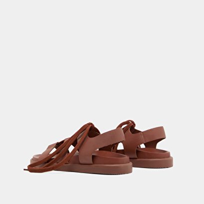 Sandales à multiples brides et lacets en cuir cognac | WELLINGTON | Jonak