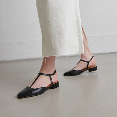 Ballerines &agrave; boucles ajustables en vernis et cuir noirs | DHAPUS