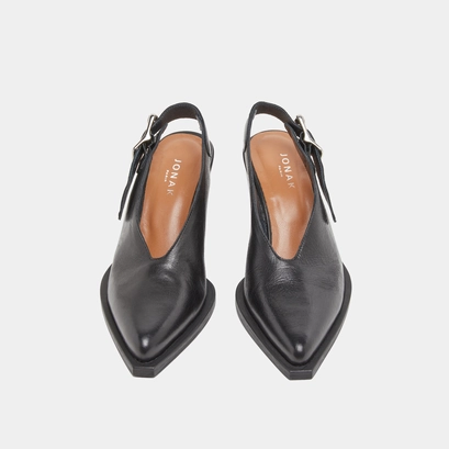 Escarpins &agrave; talons biseaut&eacute;s en cuir noir | DORY