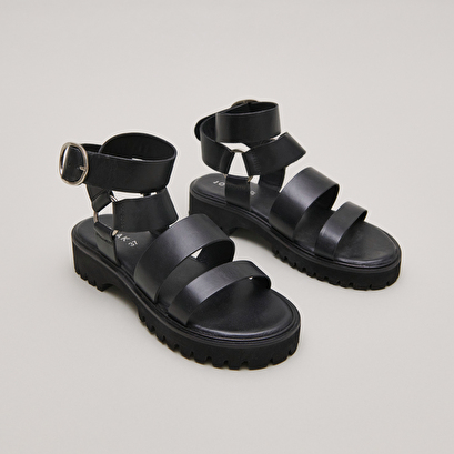 Sandales à plateformes et boucles en cuir noir | WELL | Jonak