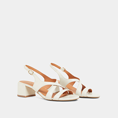 Sandales à talons en cuir vieilli écru | ADRIANA | Jonak