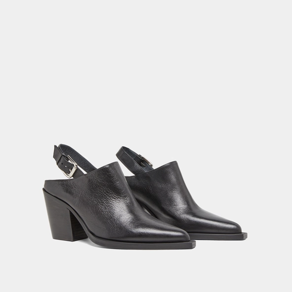 Mules &agrave; talons biseaut&eacute;s en cuir noir | DOREN | Jonak