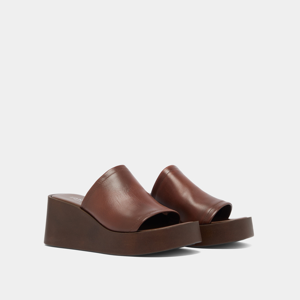 Mules compensées en cuir marron foncé | EUGENE | Jonak