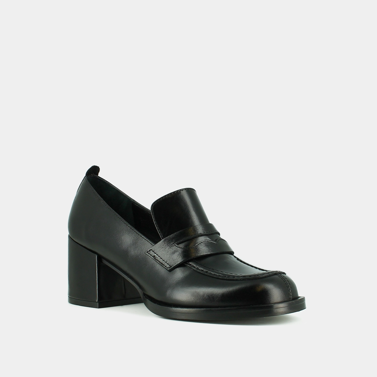 Mocassins college à talons en cuir noir | BICHE | Jonak